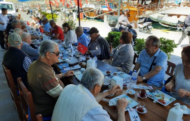 Emektar denizcilerimizi derneğimizde bir kahvaltıda buluşturduk!!